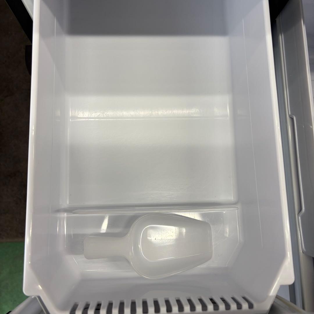 ★819　冷蔵庫　SHARP　大型　400-500ℓ　安い　綺麗　設置無料