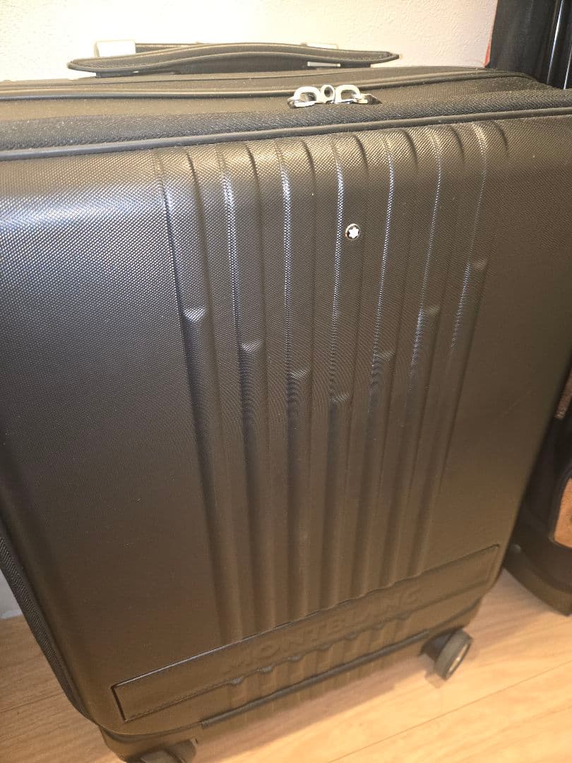 最終値引き MONTBLANC ブラック キャリーケース