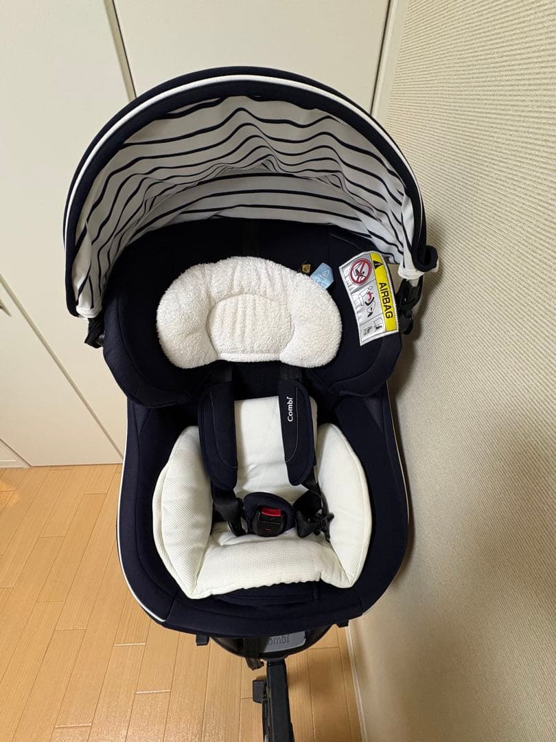 《美品》 コンビ クルムーヴスマート ISOFIX エッグショック CG-UIG