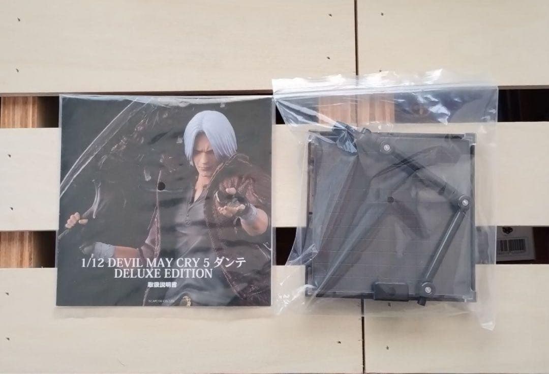 千値練　デビルメイクライ 5 ネロ ダンテ DELUXE EDITION