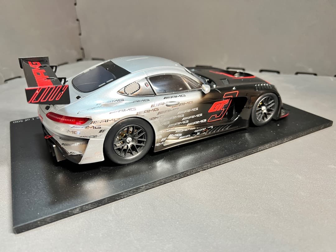 【限定・希少】Mercedes-AMG GT3(1/18)