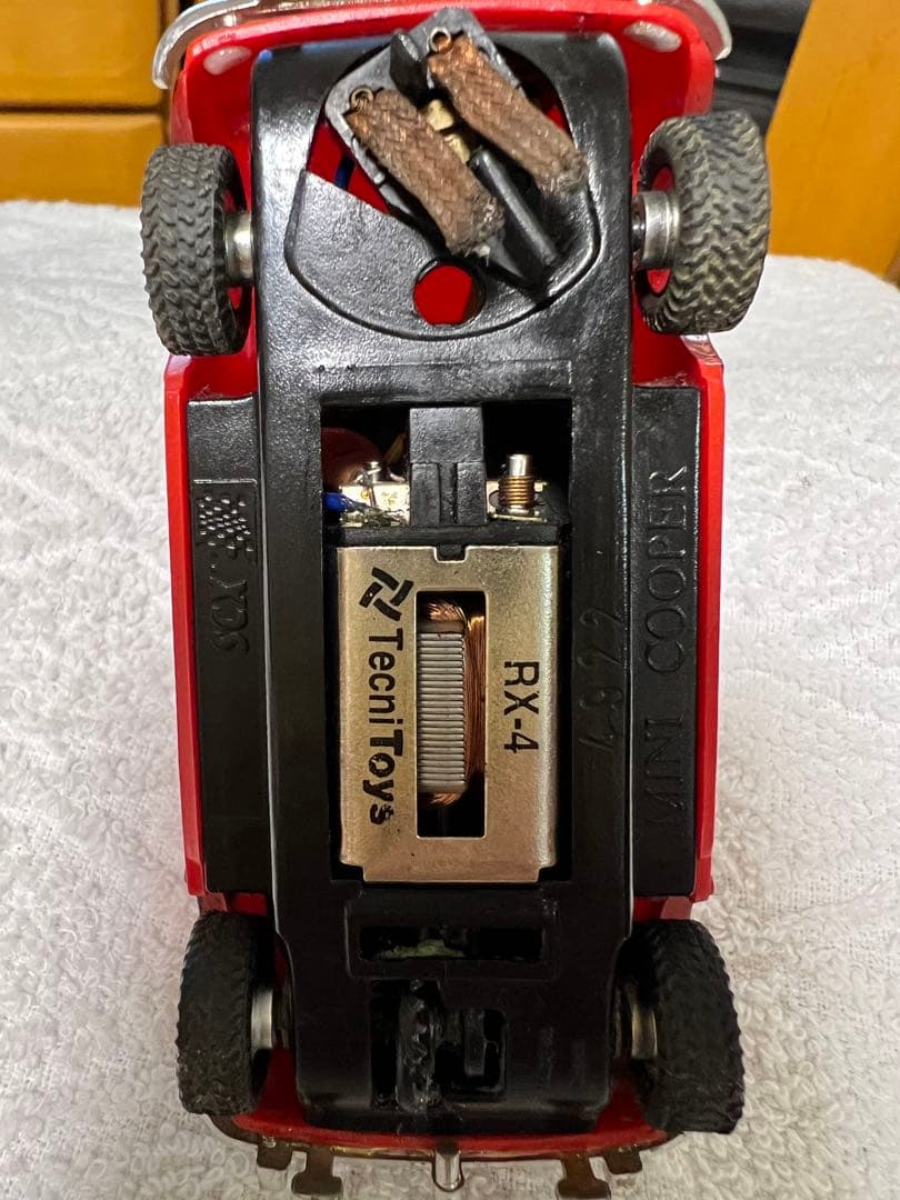 ミニクーパー スロットカー マシーン