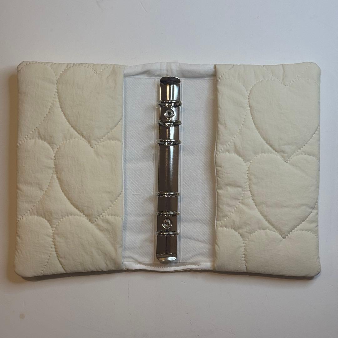 ゲリラセール】バインダーカバー アイボリー ビッグハート A6 韓国 貯金