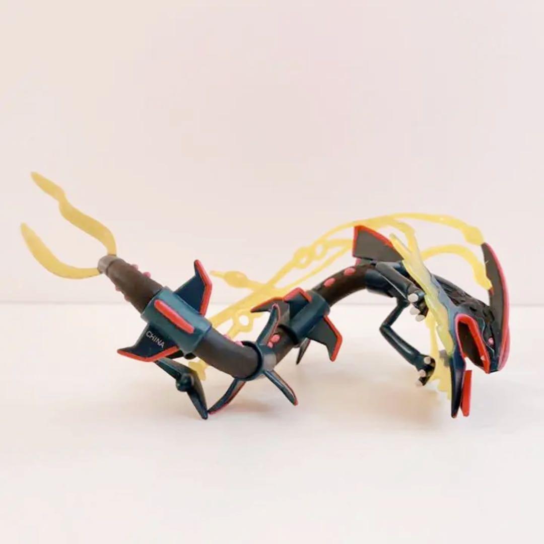 ポケモンキッズ 黒いメガレックウザ 色違い 限定 非売品