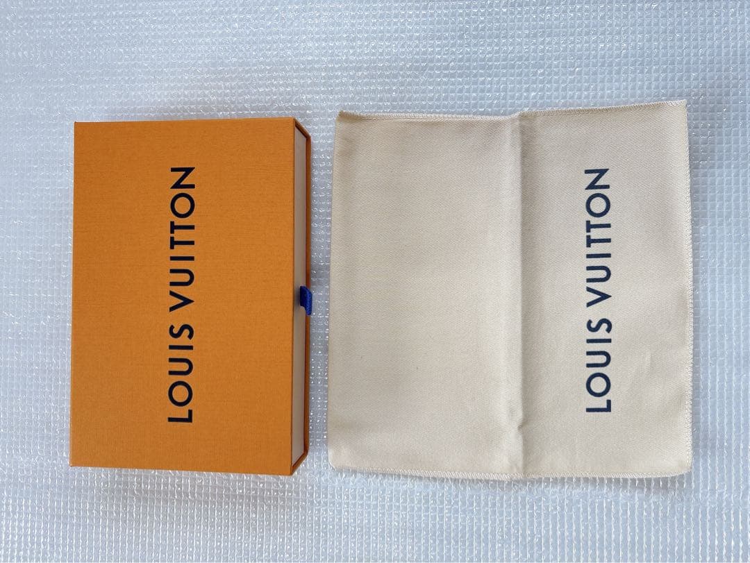 【新品未使用】LOUIS VUITTON ルイヴィトン メガネケース