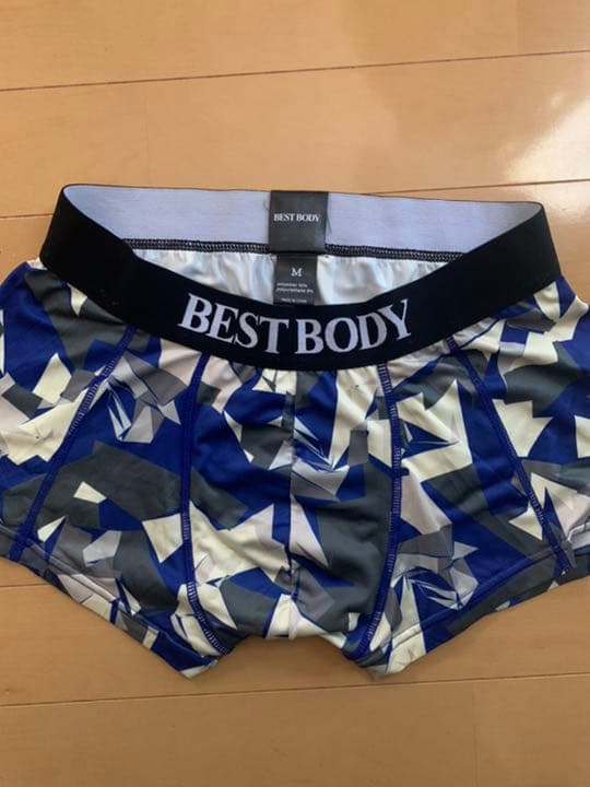 ベストボディジャパン サーフパンツ Mサイズ ベストボディジャパン公式