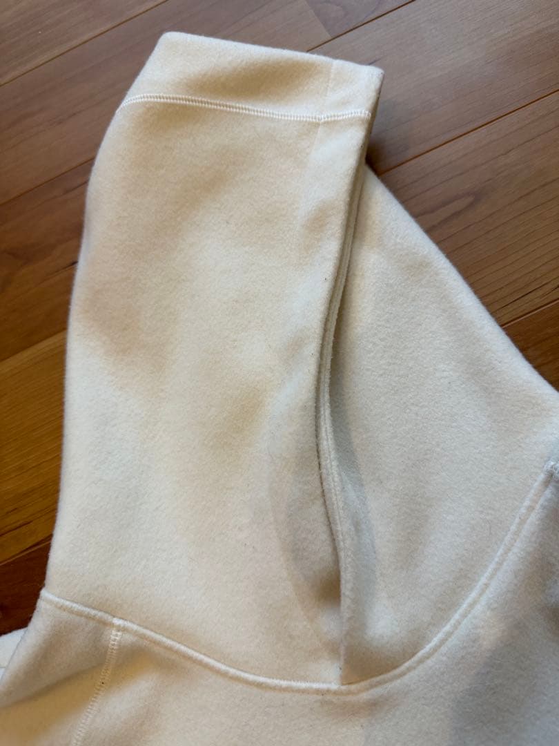 BRIEFING フード付きトレーナー