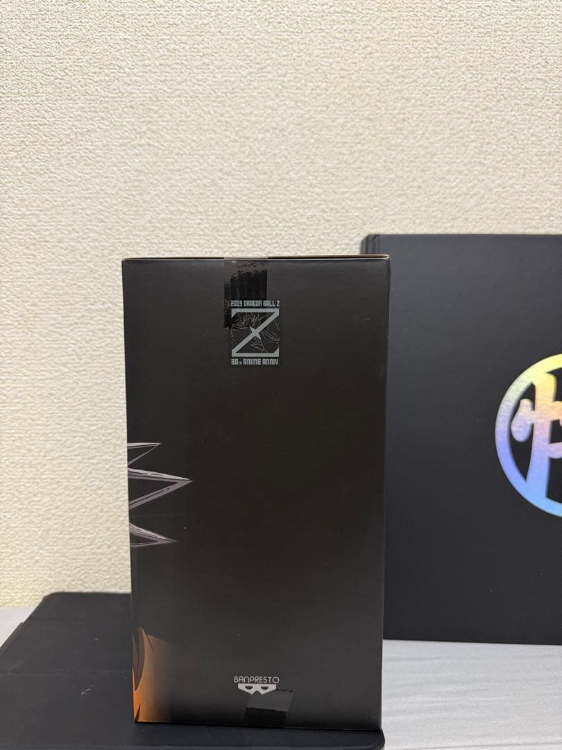 ドラゴンボールZ 30周年 孫悟空 フィギュア 30周記念 絵本付きます