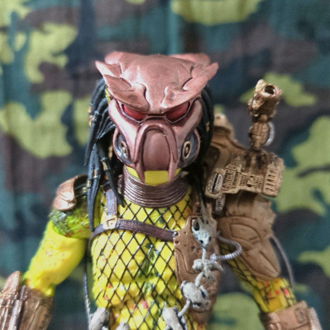 NECA／エルダーゴールデンエンジェル• プレデター【中古開封品】♦品薄商品