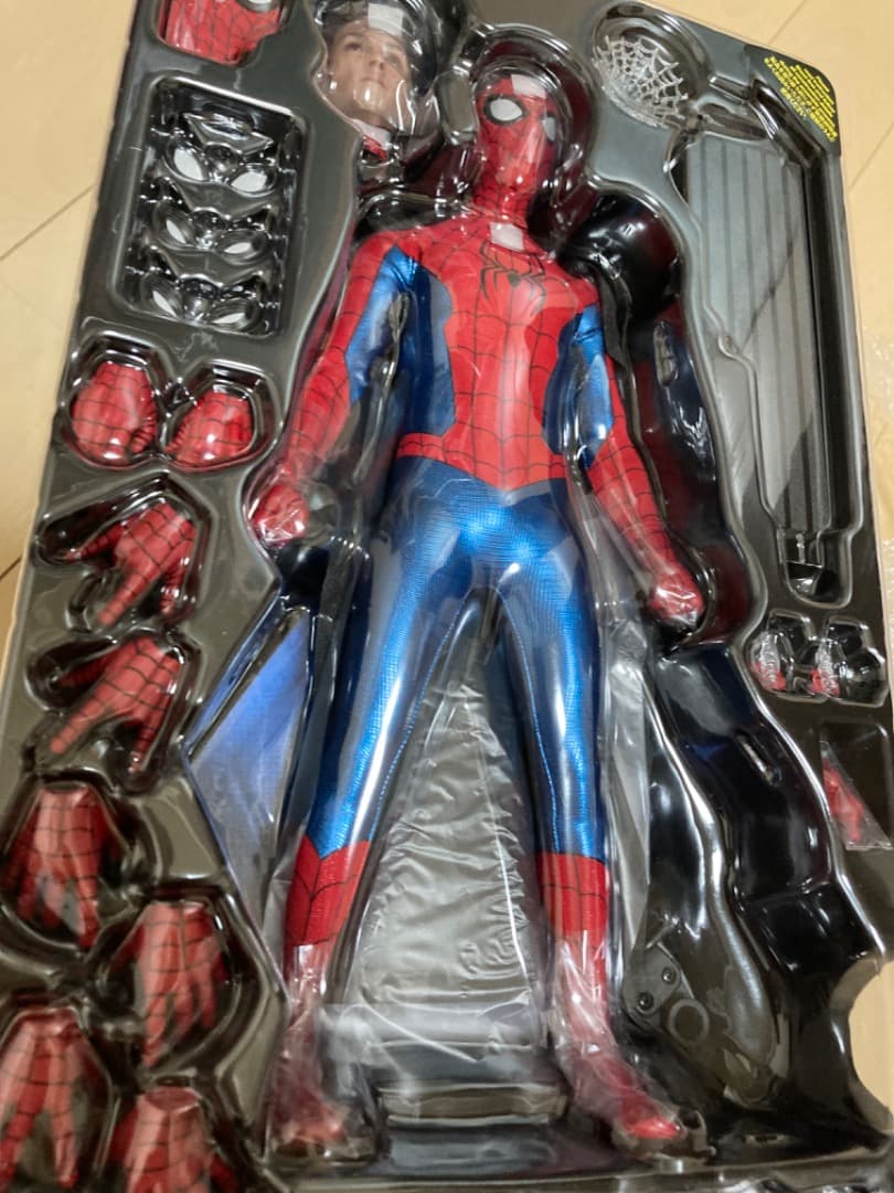 特価 ほぼ未開封 ホットトイズ スパイダーマン ニューレッドアンド