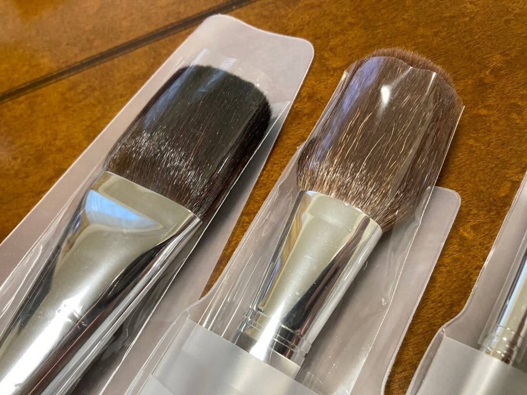 新品未使用CLINIQUE［クリニーク］メイクブラシセット