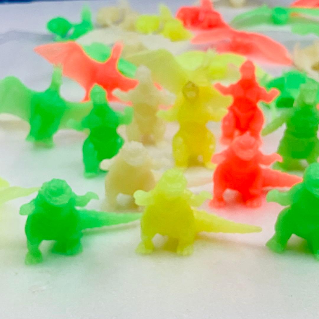 激レア 当時物】ゴジラVSメカゴジラ 光るゴジラ！ 54種セット