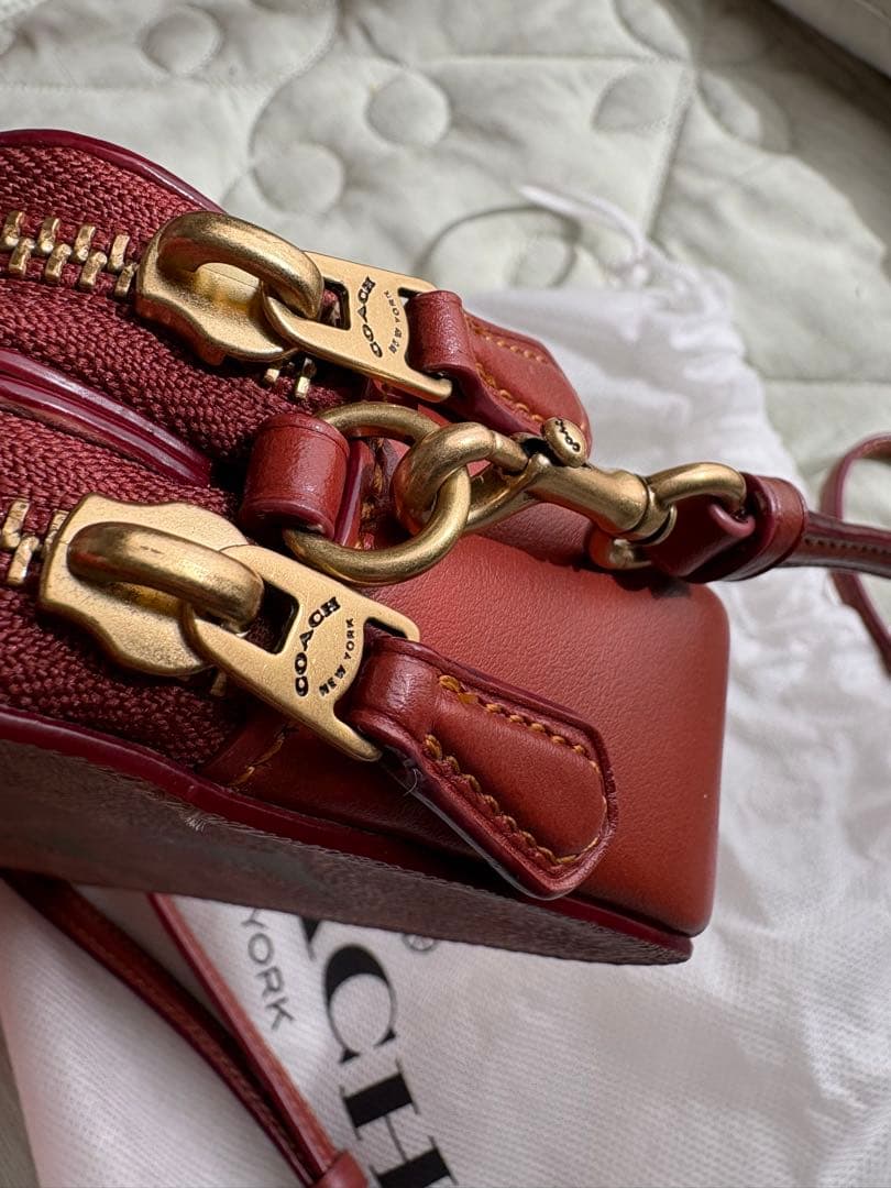 COACH クロスボディレキシースマホショルダーバッグ