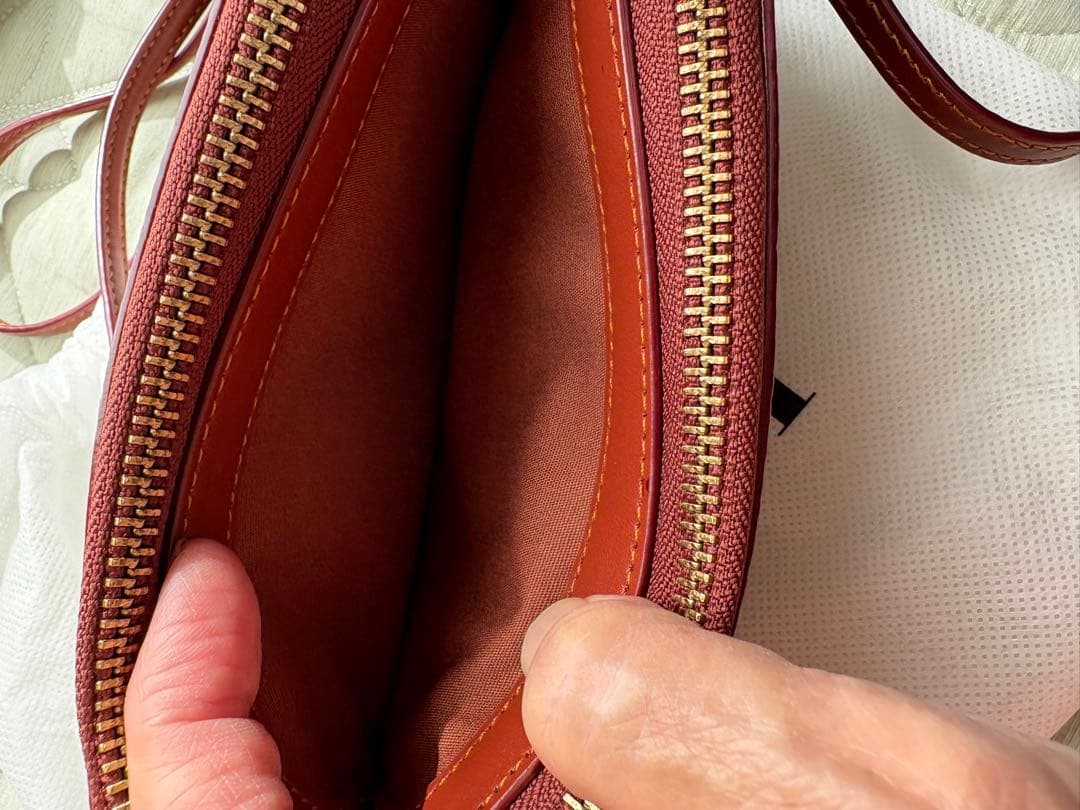 COACH クロスボディレキシースマホショルダーバッグ