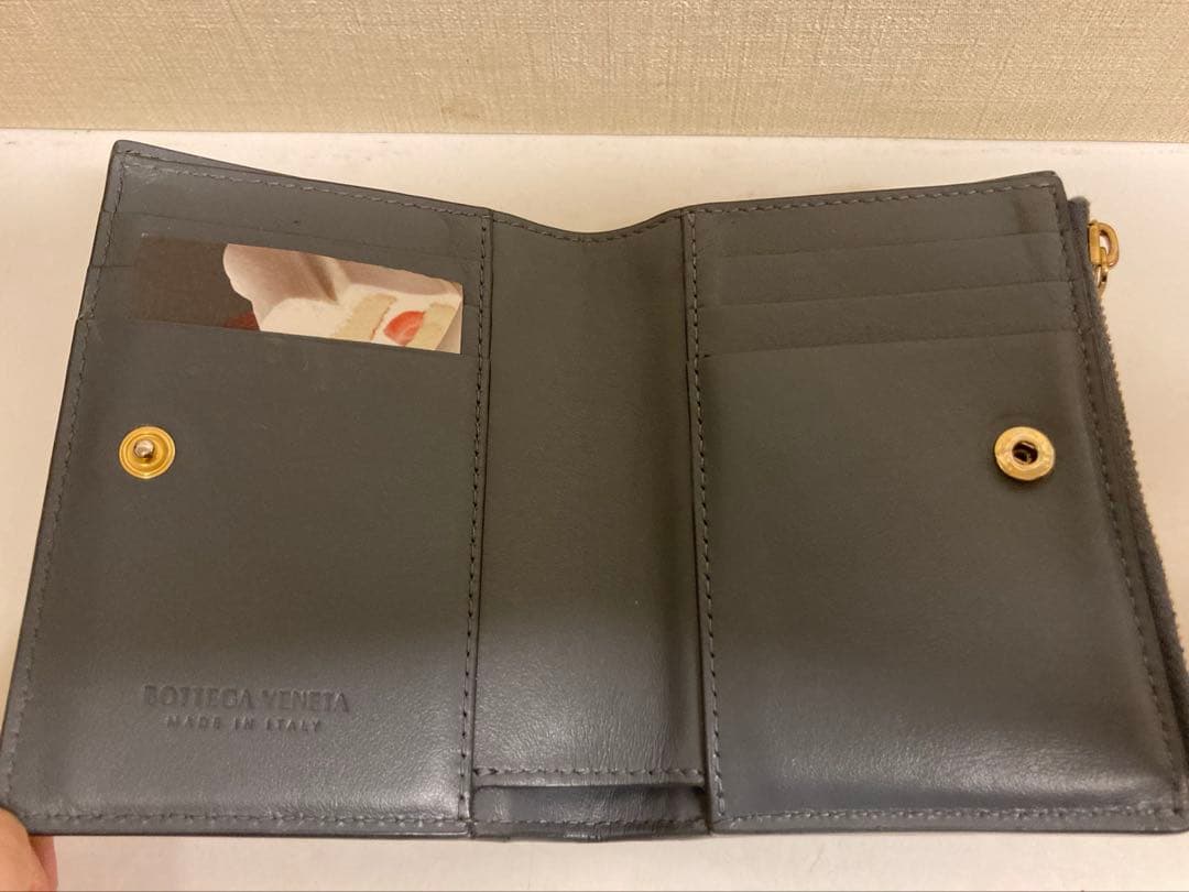 現行/RFID ボッテガヴェネタ カセットスモール 二つ折り財布 グレー