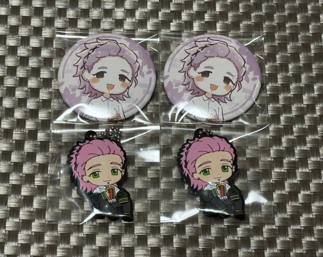 WIND BREAKER 缶バッチ＆ラバーキーホルダー 桐生三輝 - メルカリ