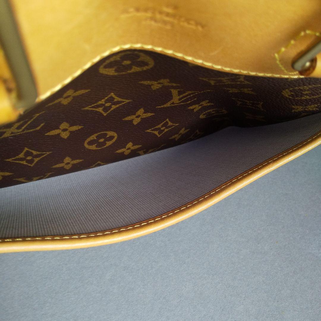 ぺ*ぺ様 【美品】LOUIS VUITTON M42228 トゥルーヴィル 鍵・