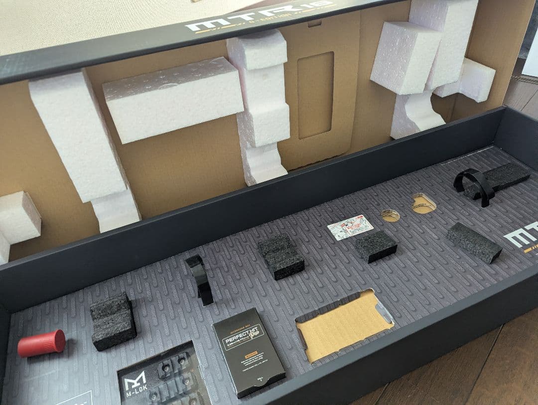 東京マルイ ガスブローバックライフル MTR16 Gエディション