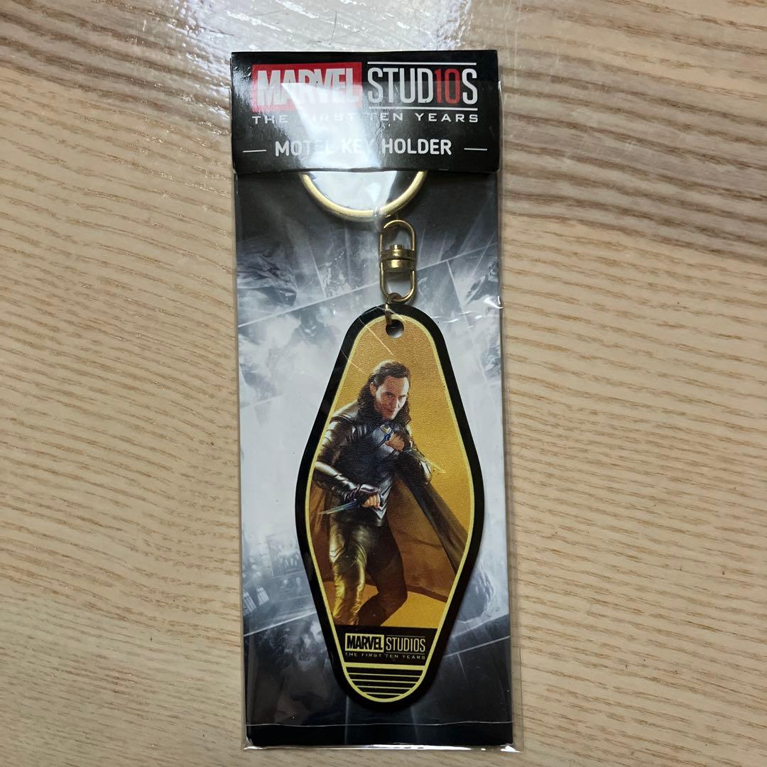 マーベル 10周年 マイティ・ソー ロキ モーテルキーホルダー - メルカリ