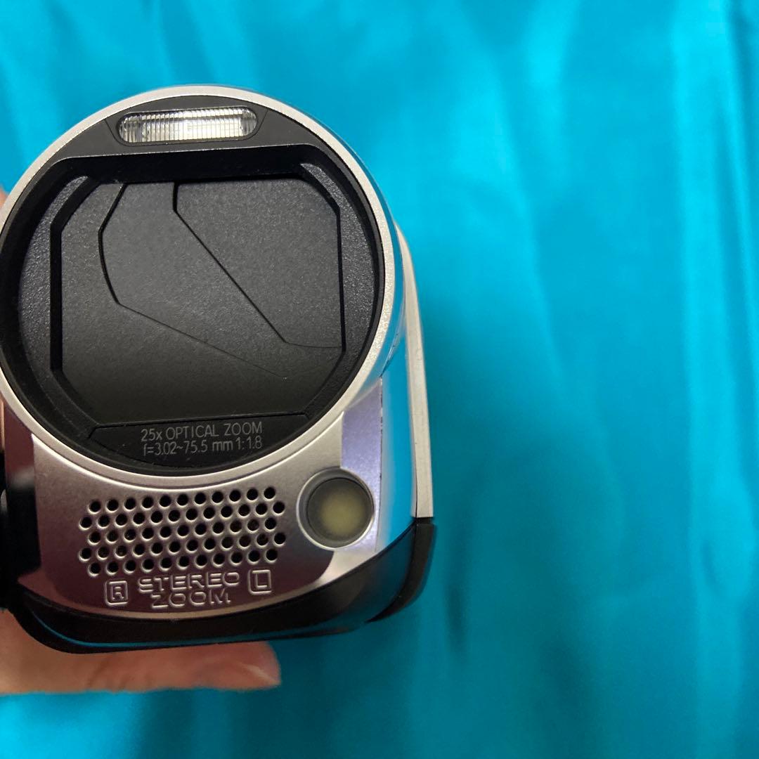 Panasonic HDC-TM60-S（デジタルハイビジョンビデオカメラ）