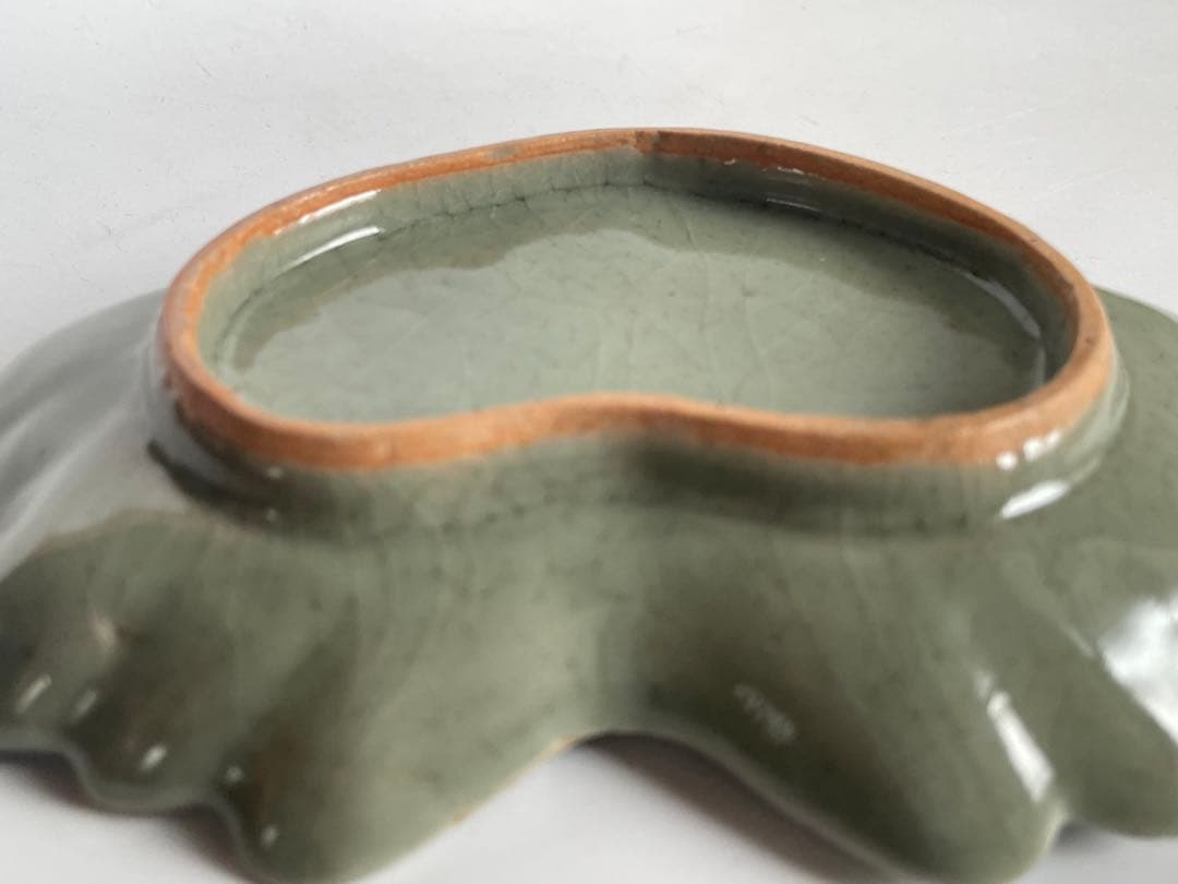 骨董 アンティーク 古九谷青磁 青磁瑠璃釉 葉文 葉形小皿 変形皿 向