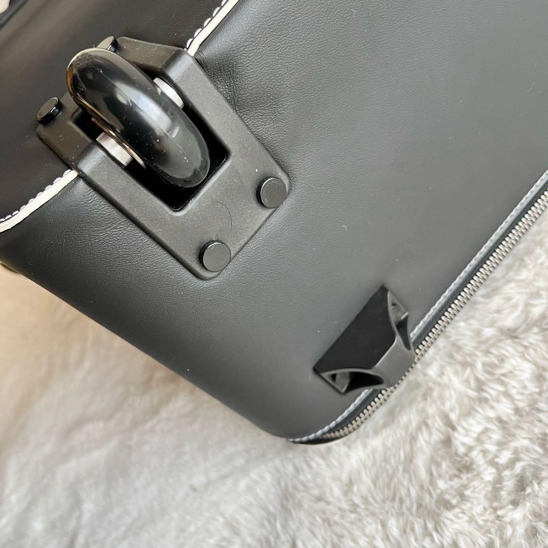 新品未使用】FERRARI 488GTB スケドーニ スーツケース 希少 - メルカリ