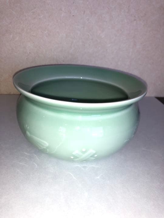 十三代横石嘉助 平戸青磁 鎬 建水