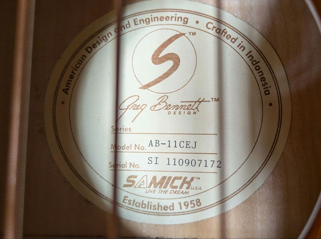 サミック GREG BENNETTデザイン エレアコベース - メルカリ