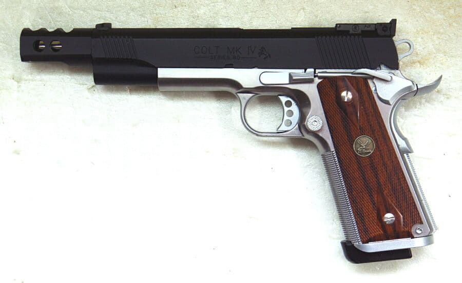 トイガン WESTERN ARMS WILSON COMBAT SUPERGRADE II