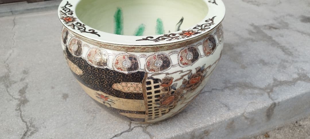 [希少】薩摩焼？九谷焼？　火鉢　金魚鉢　メダカ鉢　アンティーク　骨董品　時代物