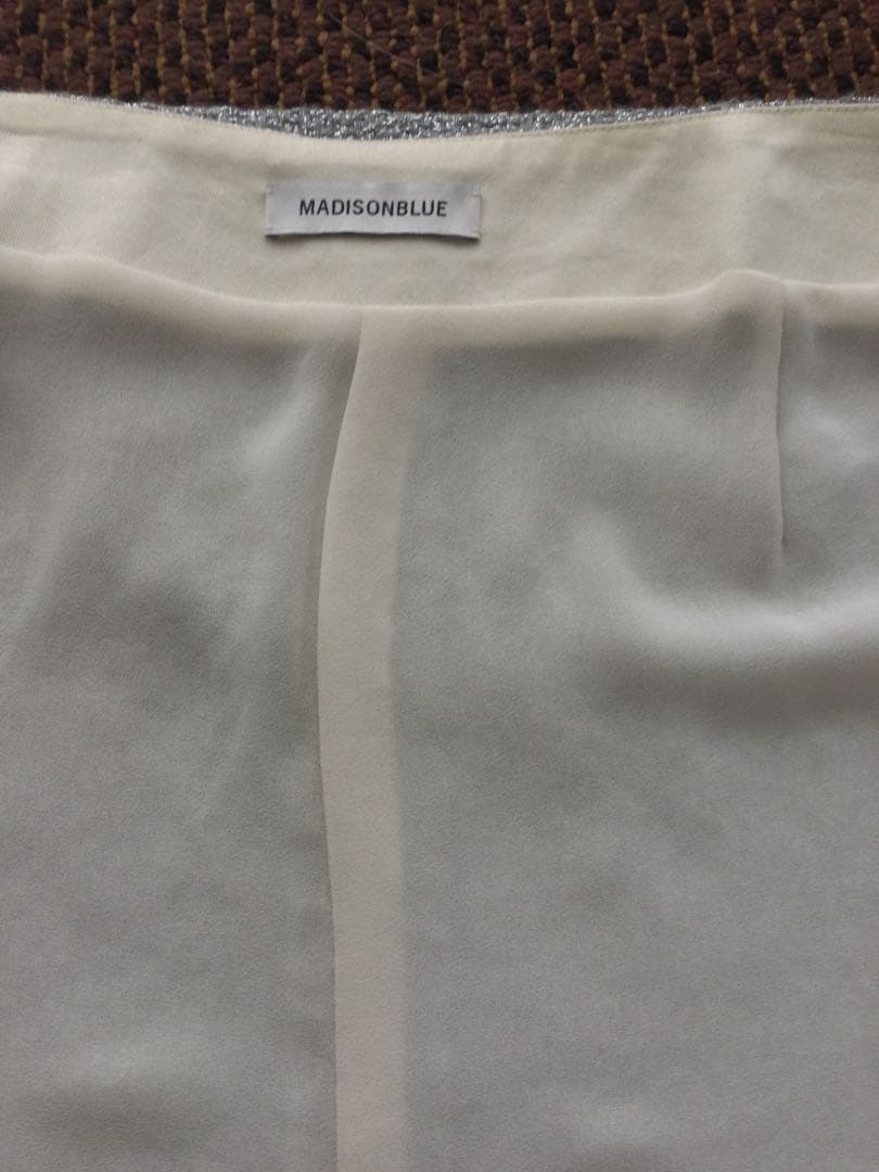 マディソンブルー　PENCIL LINEスカート　MB241-6007