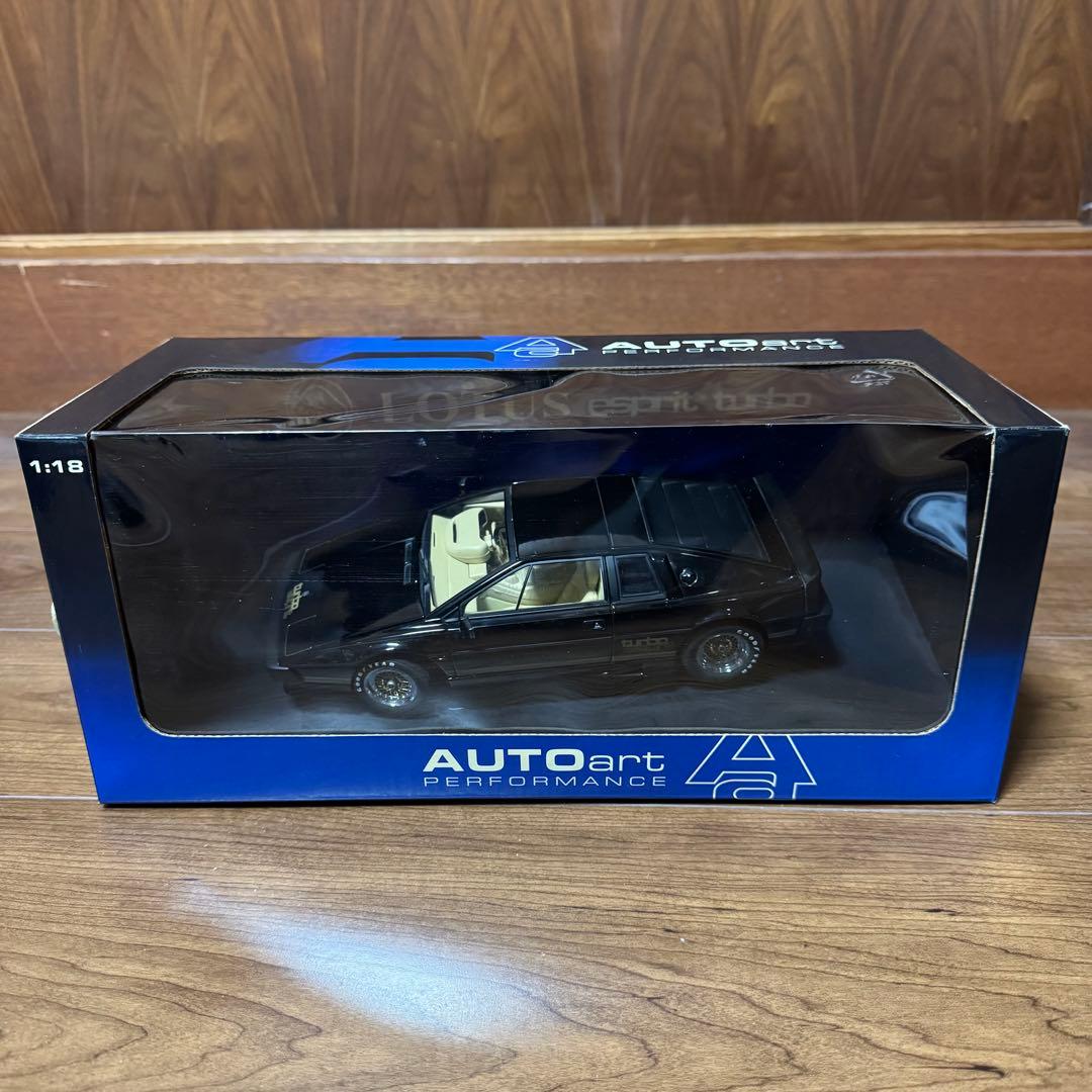 絶版未展示品 オートアート 1/18 ロータス エスプリ ターボ S2 ブラック