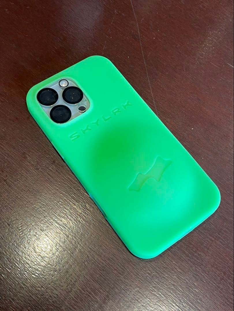 skylrk スカイラーク iPhone16pro ケース - メルカリ