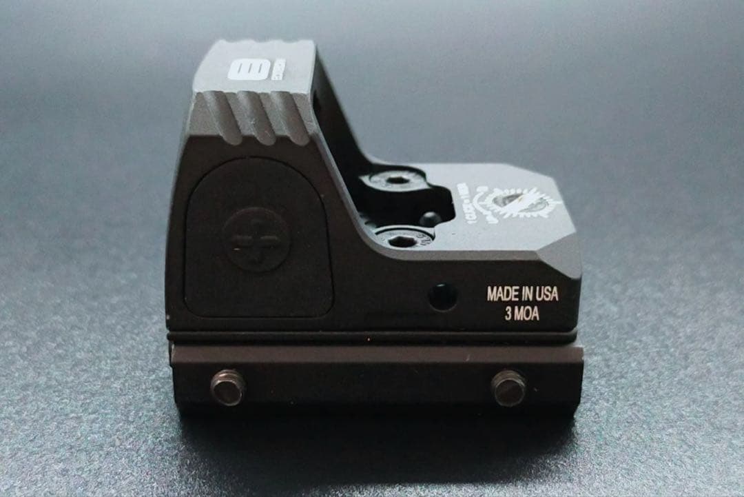 東京マルイG26 レール グリップアダプター オーライト ドットサイト