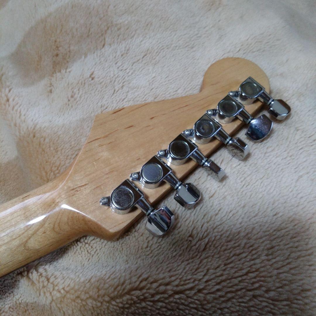 BUSKER‘S バスカーズ ストラトキャスター エレキギターSSH 配列