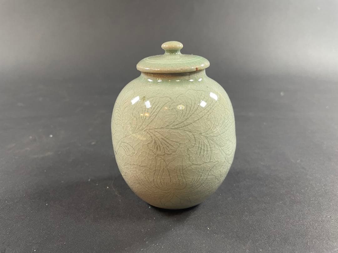 14 韓国 人間文化財 池順鐸 高麗青磁 壺 茶入 陽刻 青磁 共箱