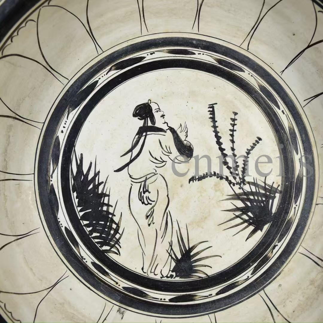 中国古美術・磁州窯風 人物紋 大型陶器鉢（折沿盆）・純手描き・