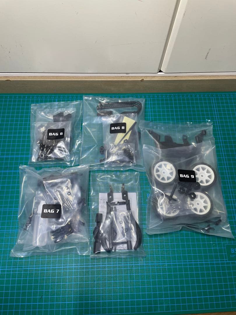 3RACING 3レーシング　M4 未組立