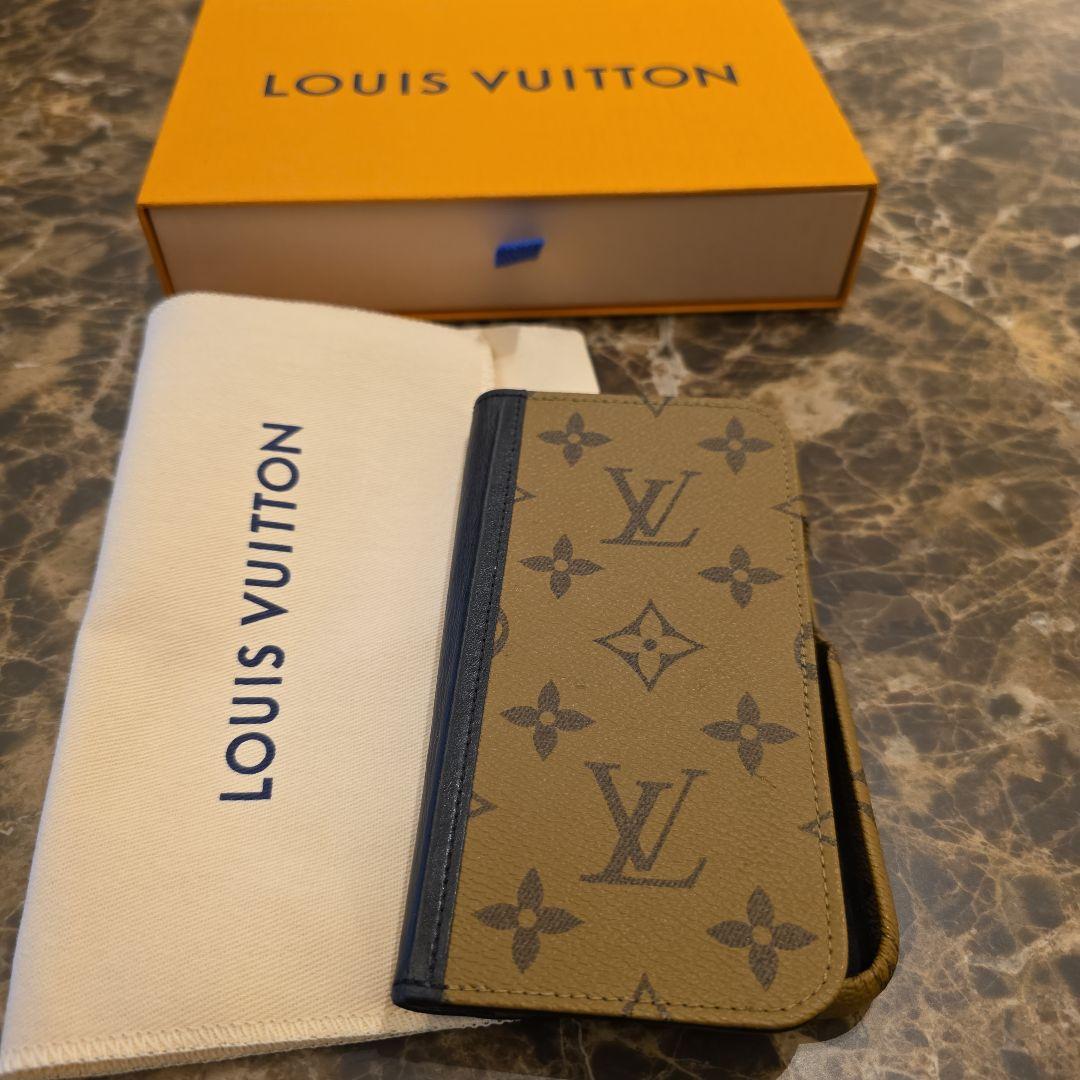 LOUIS VUITTON 手帳型ケース モノグラム iPhone15pro｜ルイヴィトン