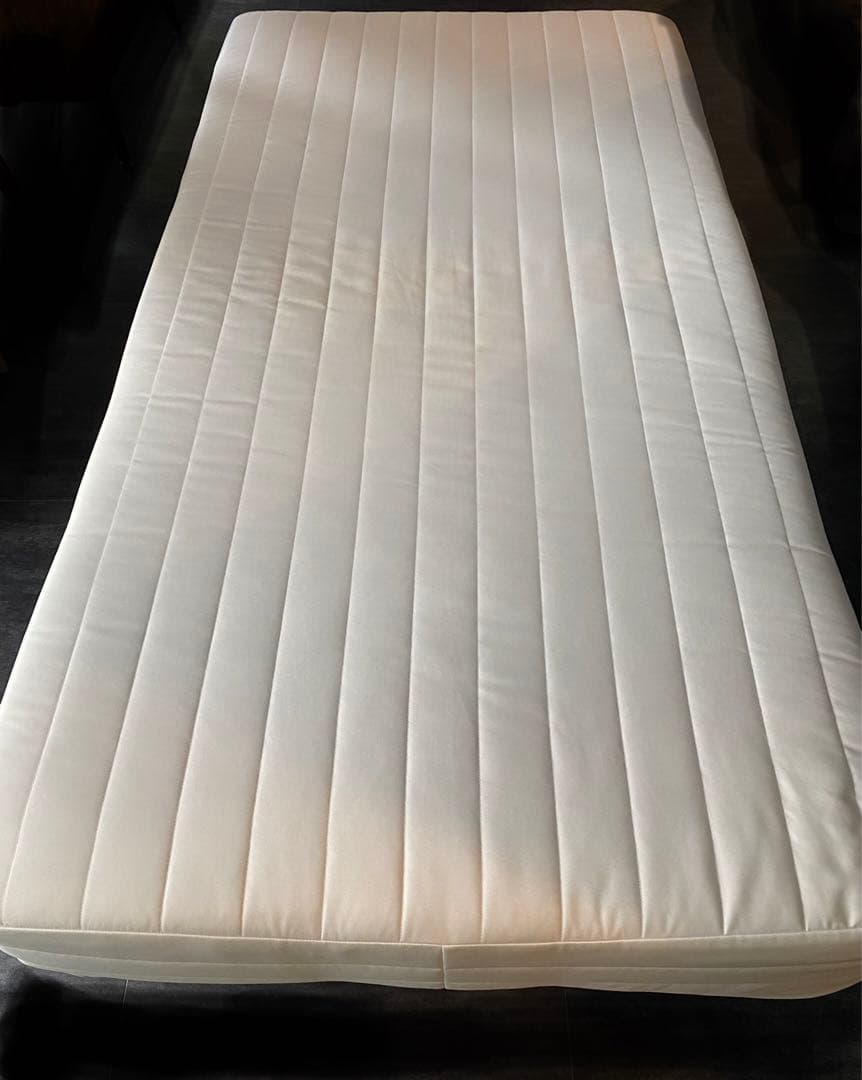 【配送料込み】無印良品 脚付きマットレス シングルベッド 1年半使用