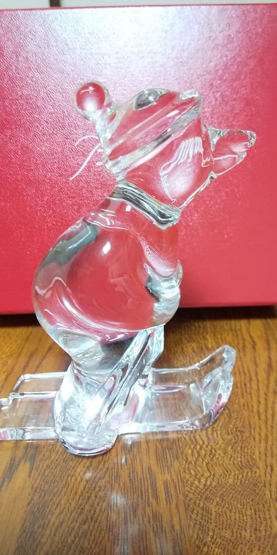 バカラ「スキーイングベア」