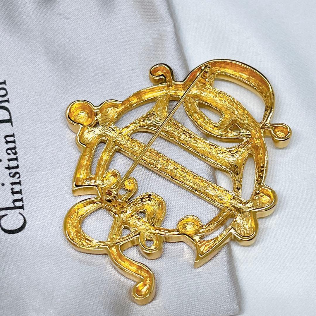 保存箱付き未使用品✨Dior ブローチ CD ロゴ 希少 刻印 C