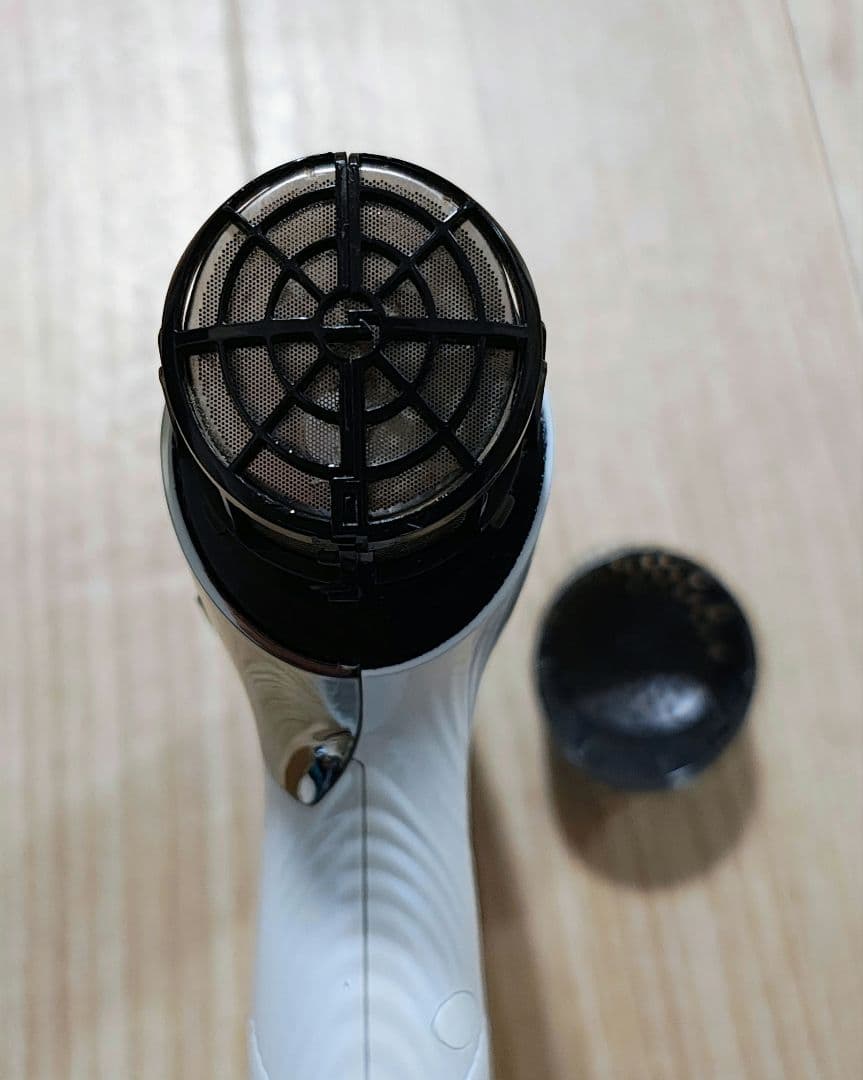 1週間限定 特別価格！ リファ ドライヤー ホワイト 2024年製 AB11