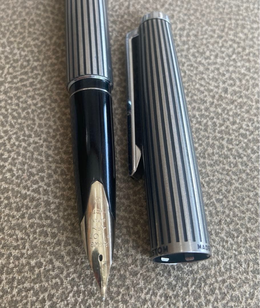 PILOT パイロット　 万年筆　CUSTOM カスタム ストライプ