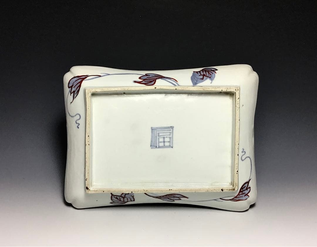 こ様専用「古九谷」金銀彩唐獅子牡丹文角皿 (完品)