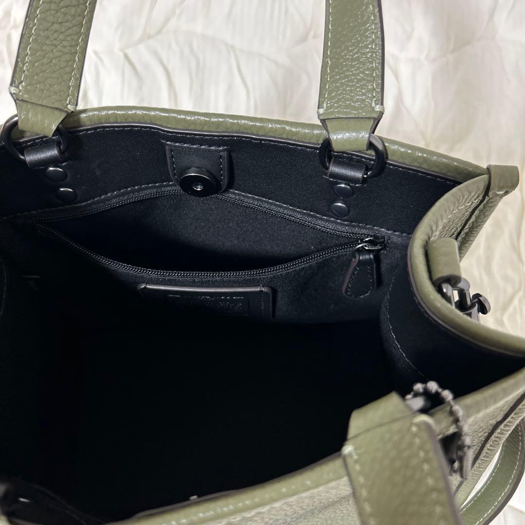 コーチ　オリーブグリーン レザー ショルダーバッグ