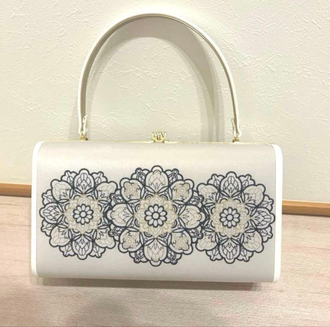 花柄刺繍 和装用バッグと下駄セット