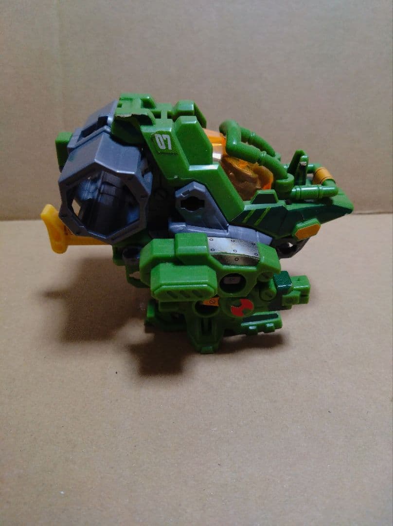 バトルビーダマン　アイアンEG