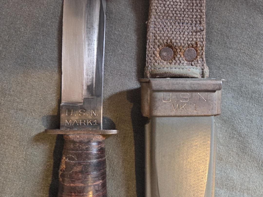 カミラス USN Mark 1ナイフ ベトナム戦争 アウトドア 米軍放出品