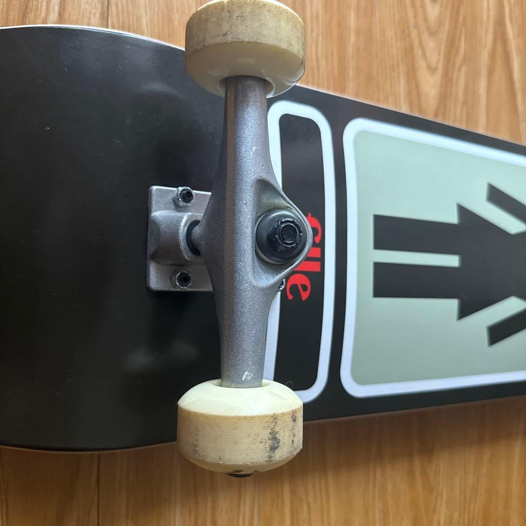 simon bannerrot fille スケートボード コンプリート